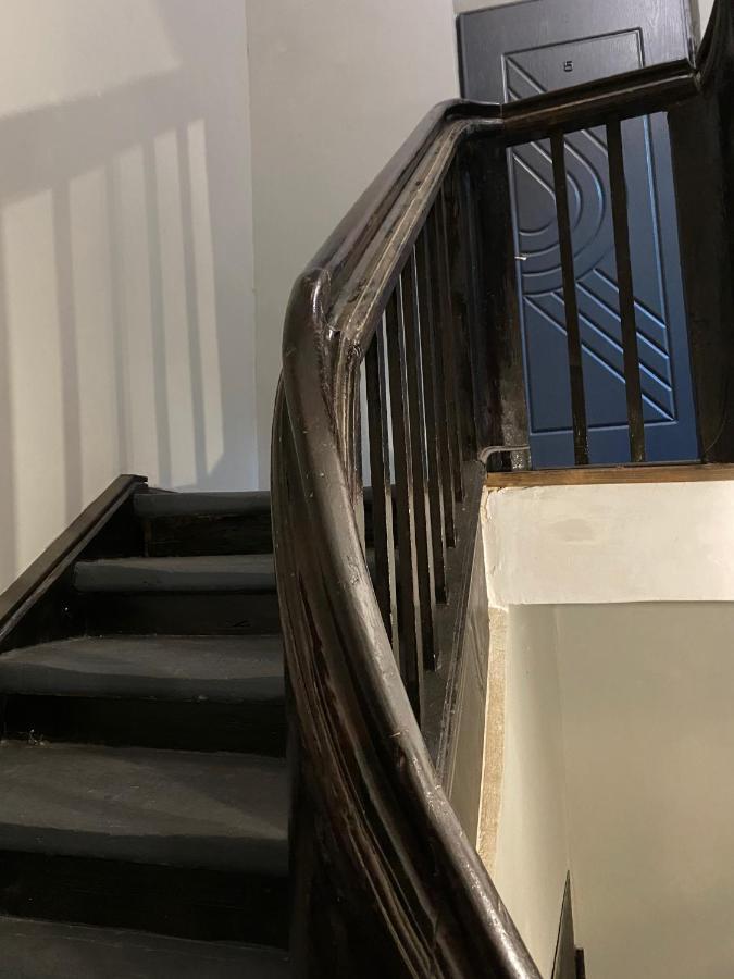 Апарт-готель в центрі Львова на вул. Лесі Українки 19/15 Экстерьер фото